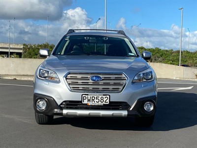2015 Subaru Outback - Thumbnail