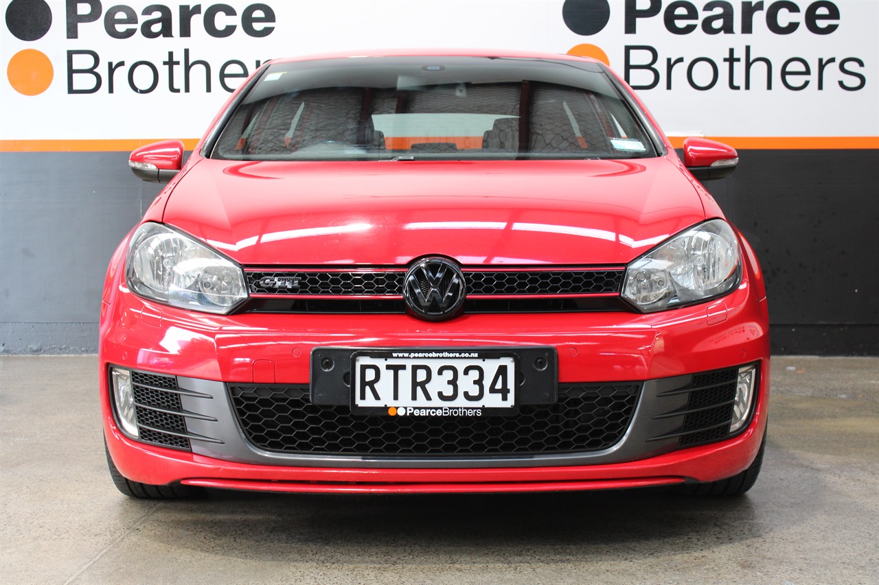 2010 Volkswagen GOLF