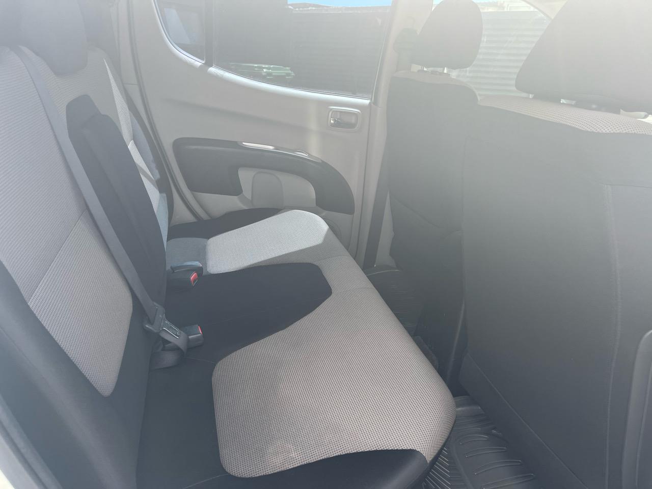 2014 Mitsubishi Triton