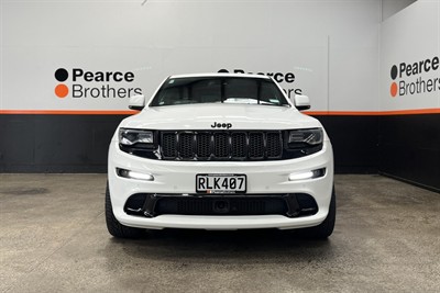 2016 Jeep Grand Cherokee - Thumbnail
