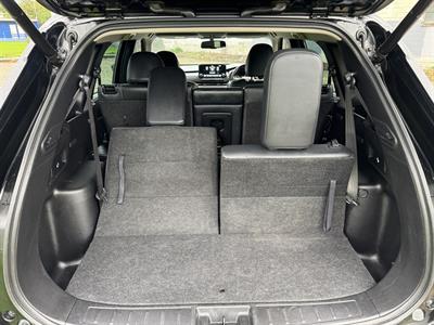 2022 Mitsubishi Outlander - Thumbnail