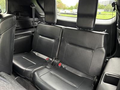 2022 Mitsubishi Outlander - Thumbnail