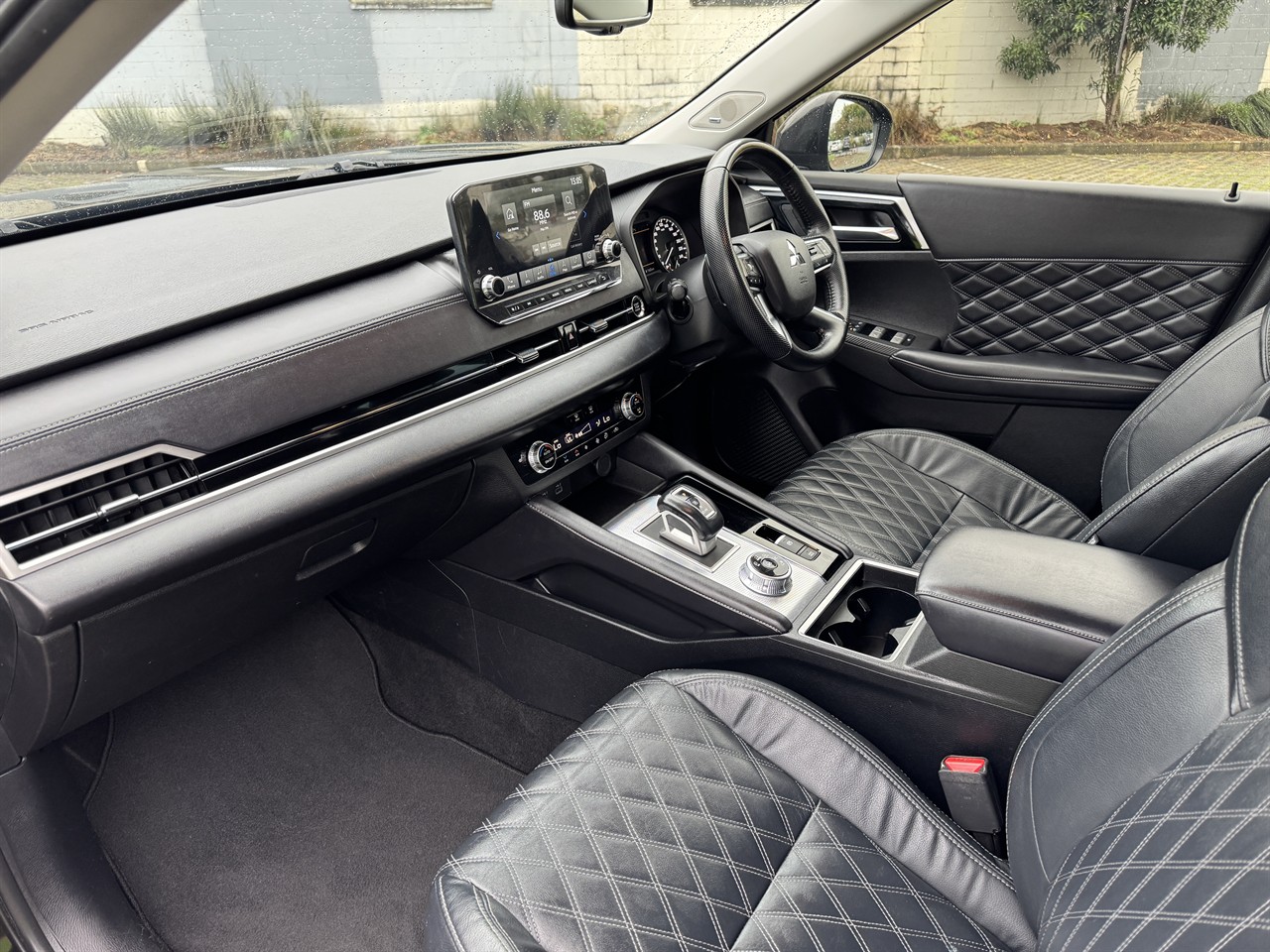 2022 Mitsubishi Outlander