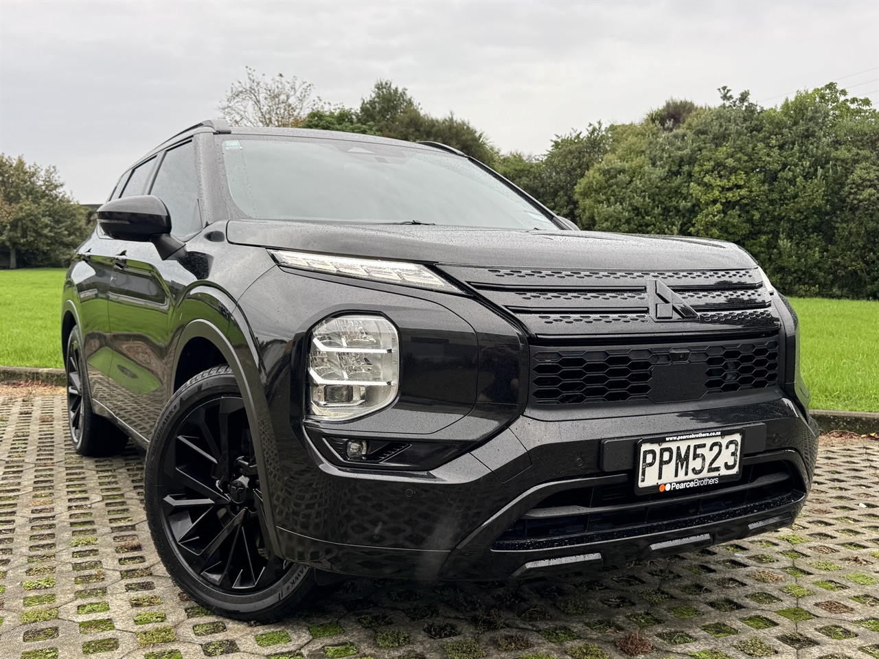 2022 Mitsubishi Outlander