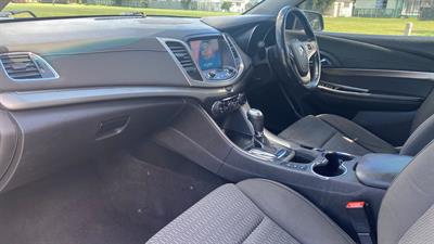 2017 Holden Commodore - Thumbnail