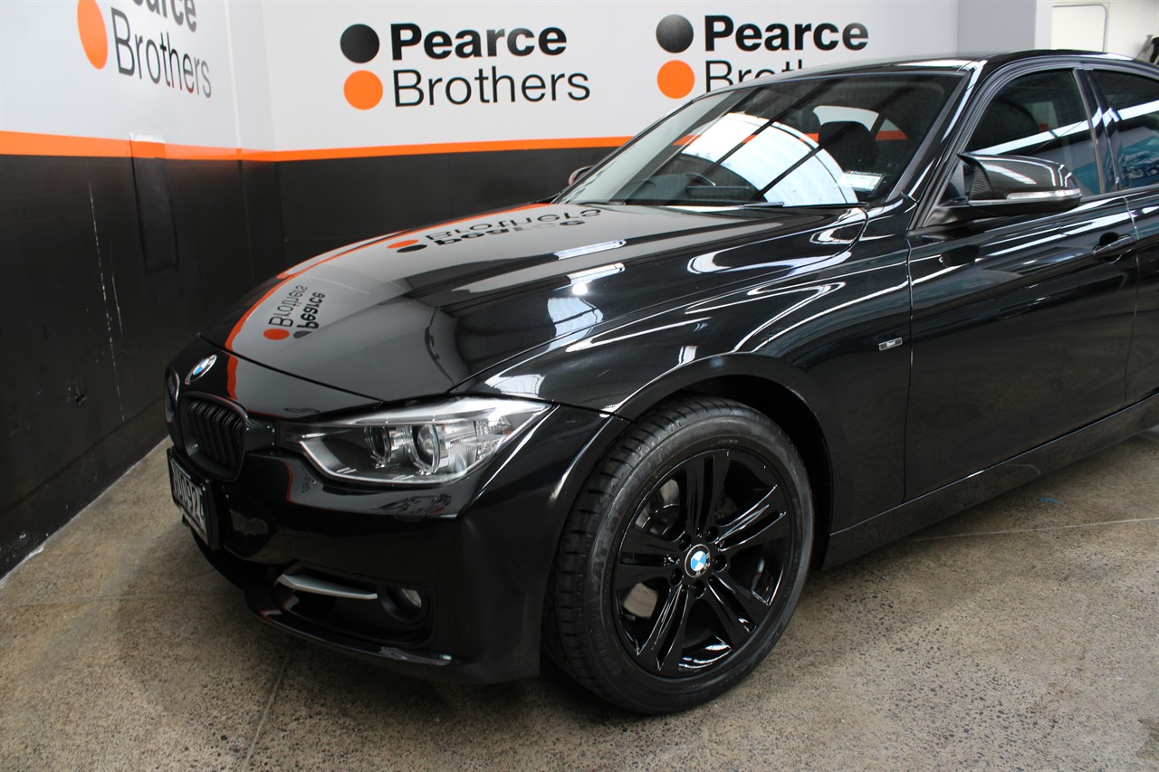 2012 BMW 320I