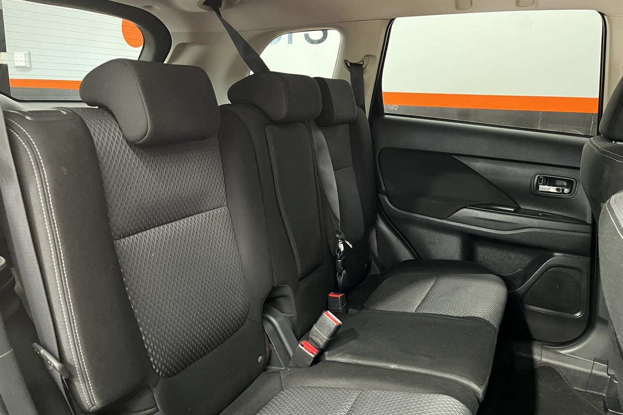 2015 Mitsubishi Outlander