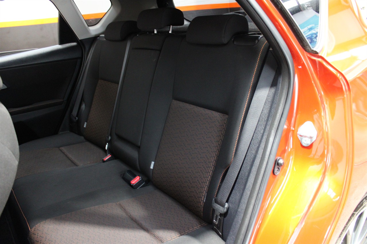 2016 Toyota Auris