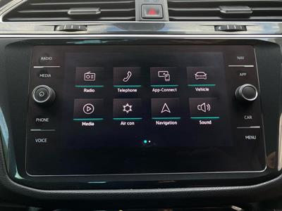 2021 Volkswagen Tiguan - Thumbnail