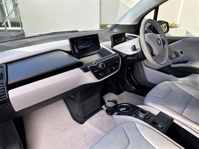 2015 BMW I3 - Thumbnail