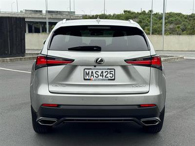 2019 Lexus Nx300 - Thumbnail