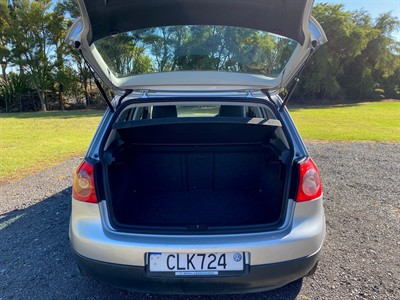 2005 Volkswagen GOLF - Thumbnail