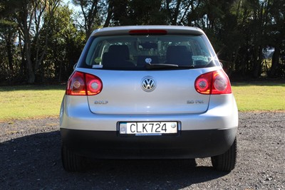 2005 Volkswagen GOLF - Thumbnail