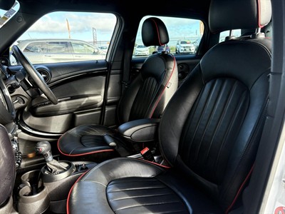 2016 Mini Countryman - Thumbnail