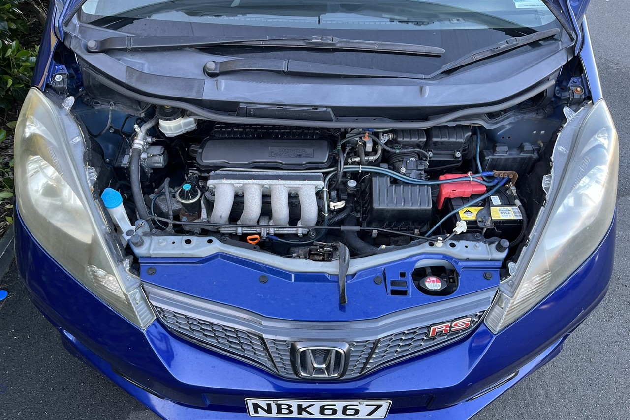 2011 Honda FIT