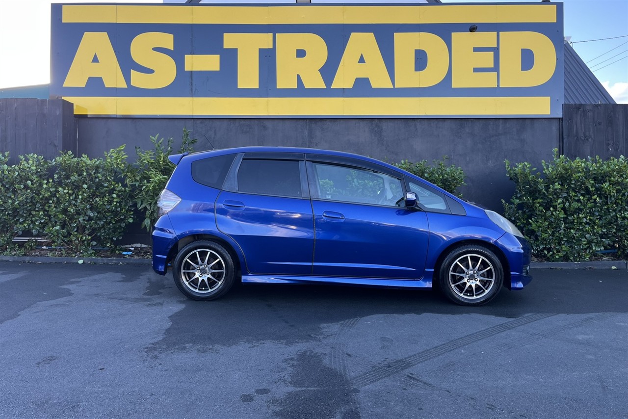 2011 Honda FIT