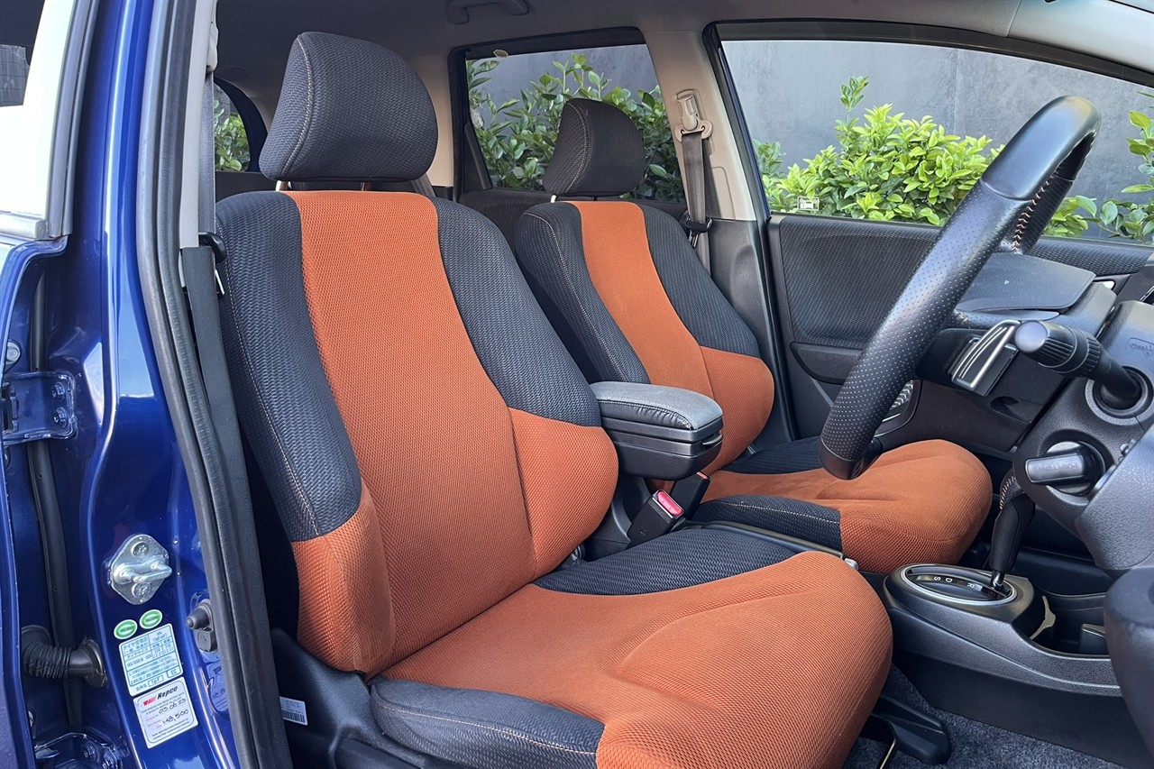 2011 Honda FIT