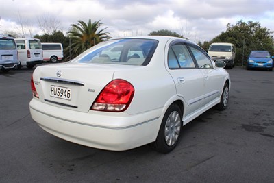 2004 Nissan Bluebird - Thumbnail