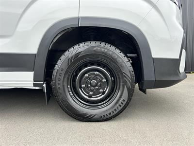 2022 LDV Deliver 9 - Thumbnail