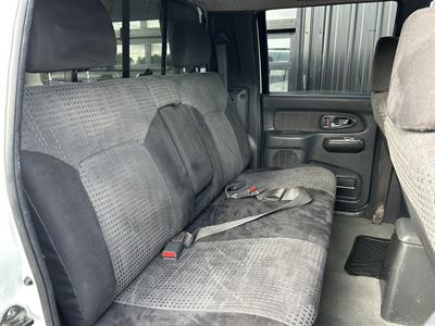 2006 Mitsubishi Triton - Thumbnail