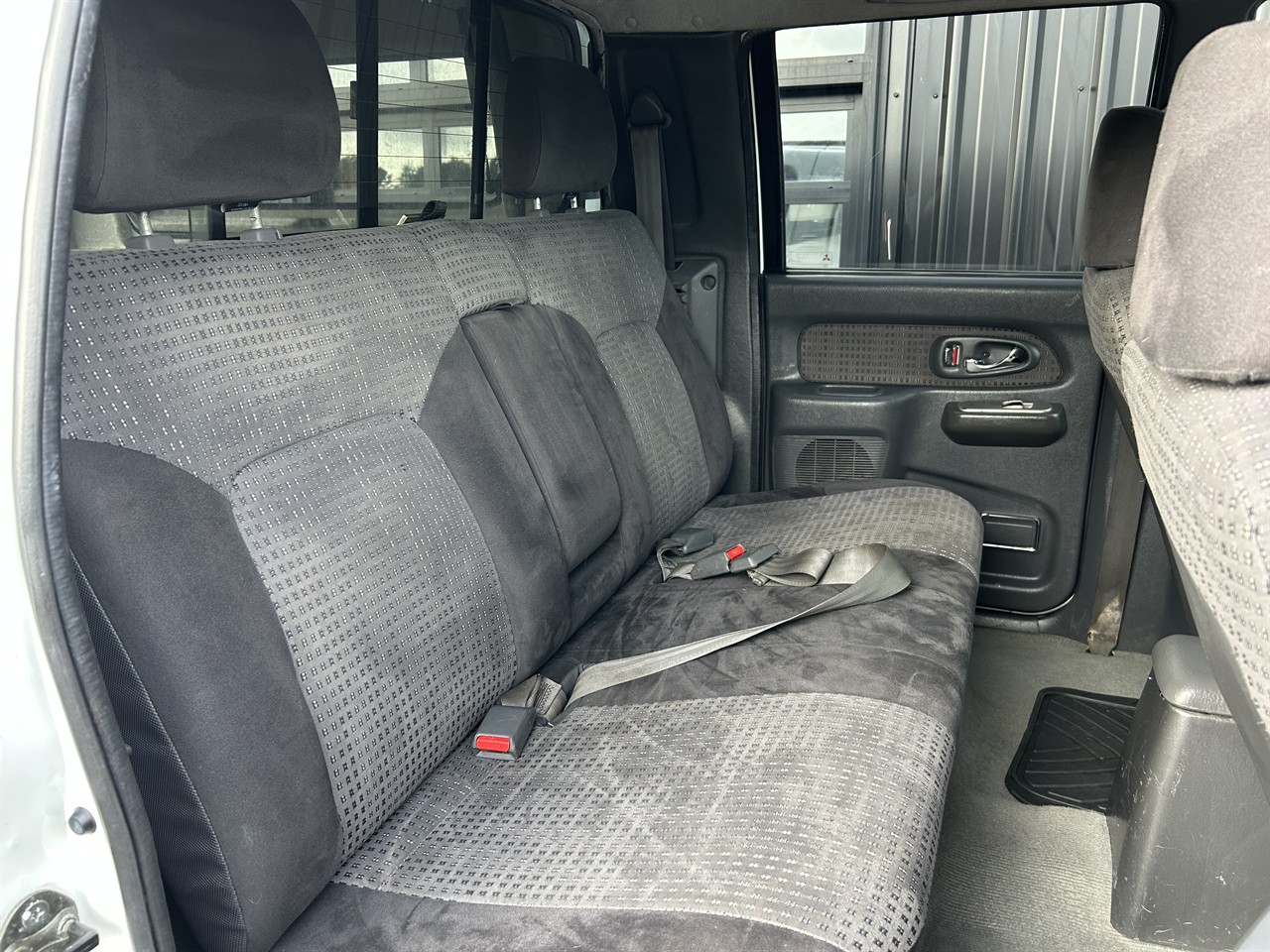 2006 Mitsubishi Triton