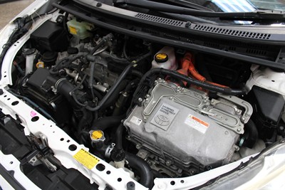 2012 Toyota Aqua - Thumbnail