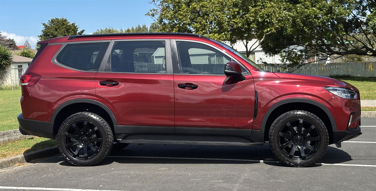 2021 LDV D90