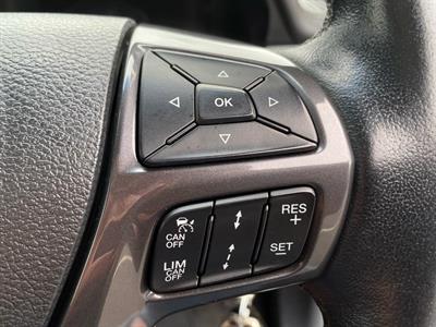 2018 Ford Everest - Thumbnail
