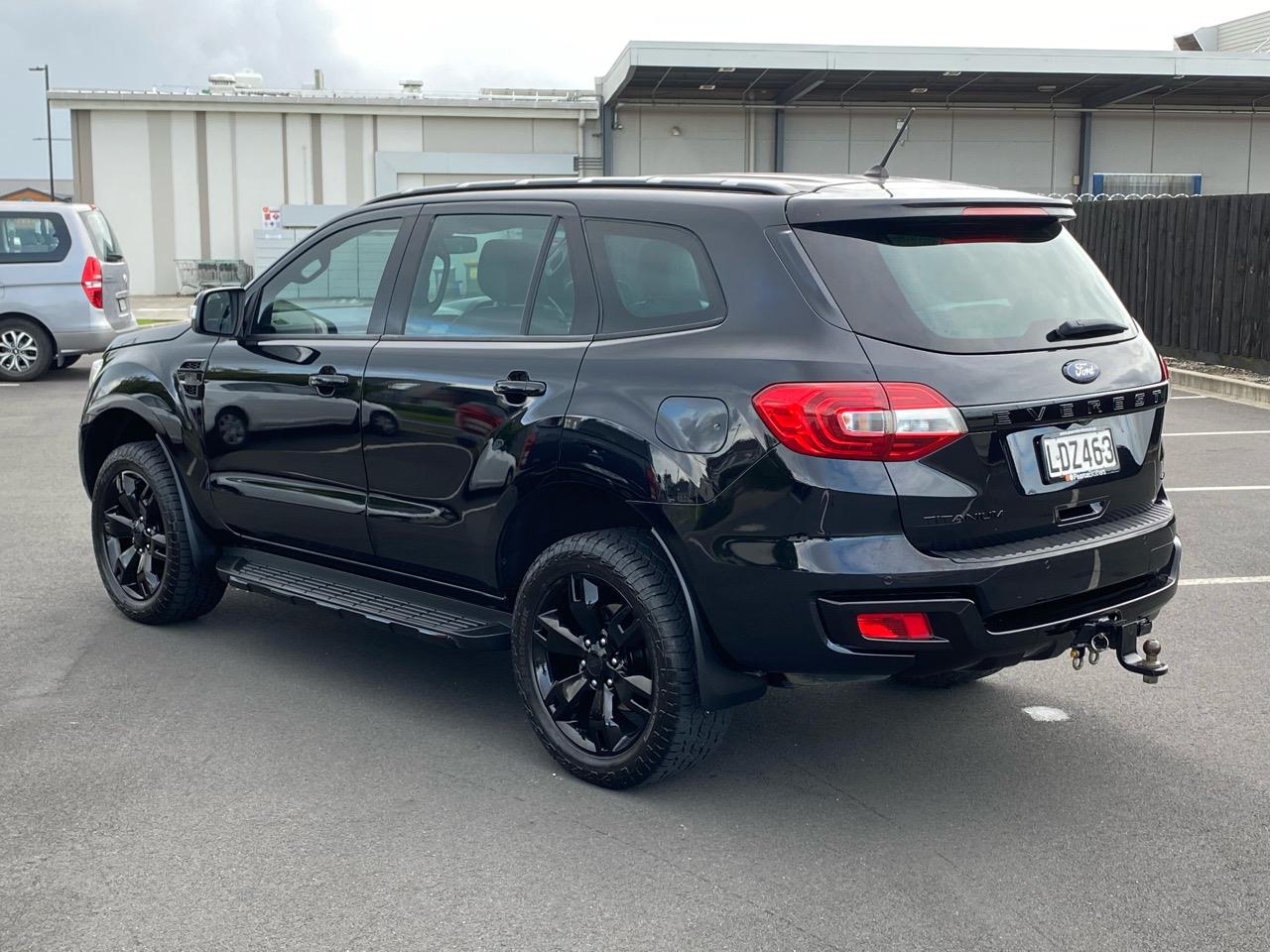 2018 Ford Everest