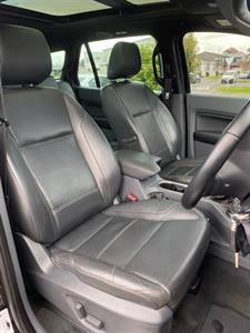 2018 Ford Everest - Thumbnail