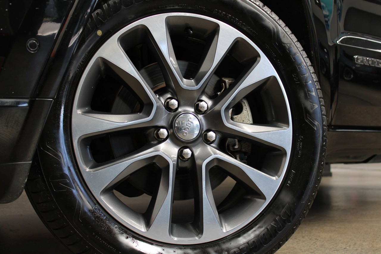 2017 Jeep Grand Cherokee