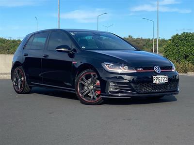 2018 Volkswagen Golf - Thumbnail
