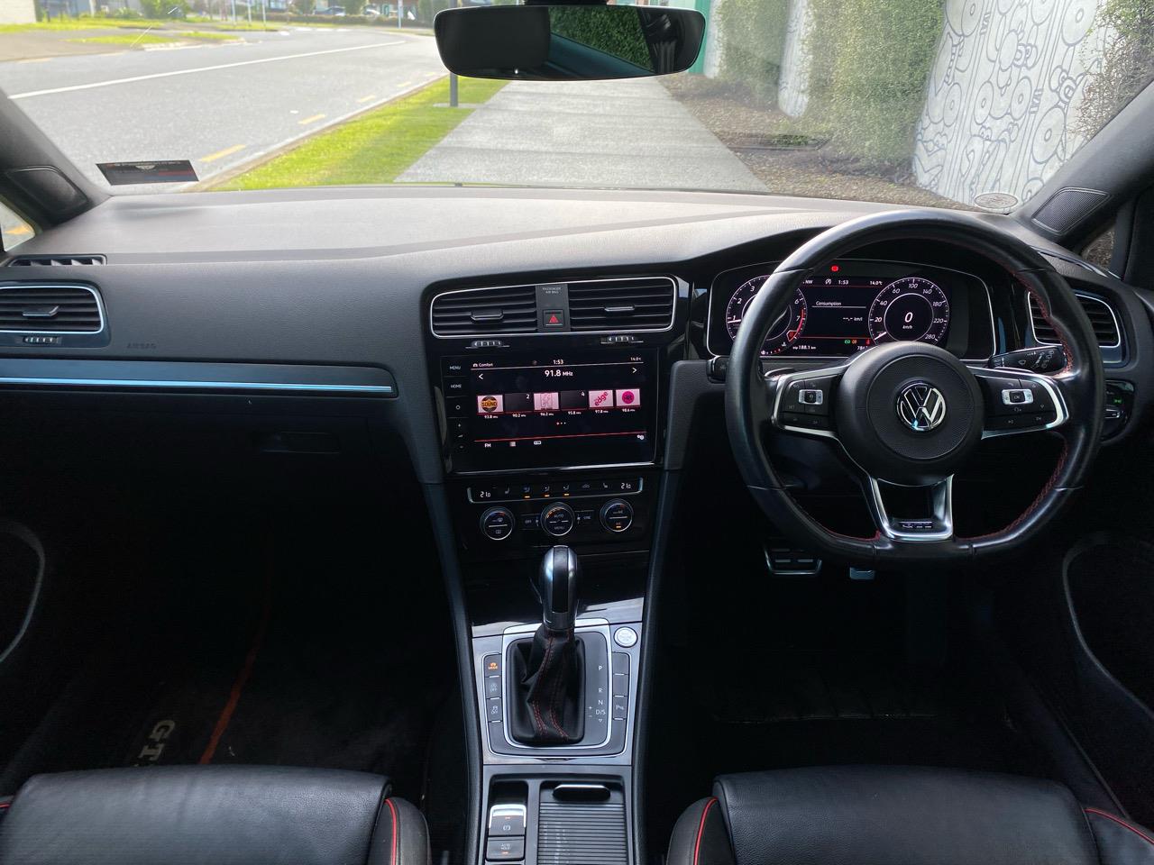 2018 Volkswagen Golf
