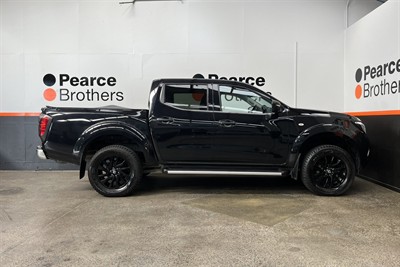 2019 Nissan Navara - Thumbnail