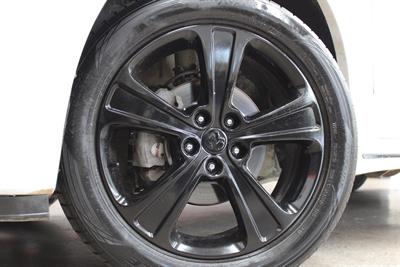 2017 Holden Captiva - Thumbnail