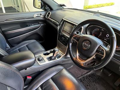 2016 Jeep GRAND CHEROKEE - Thumbnail