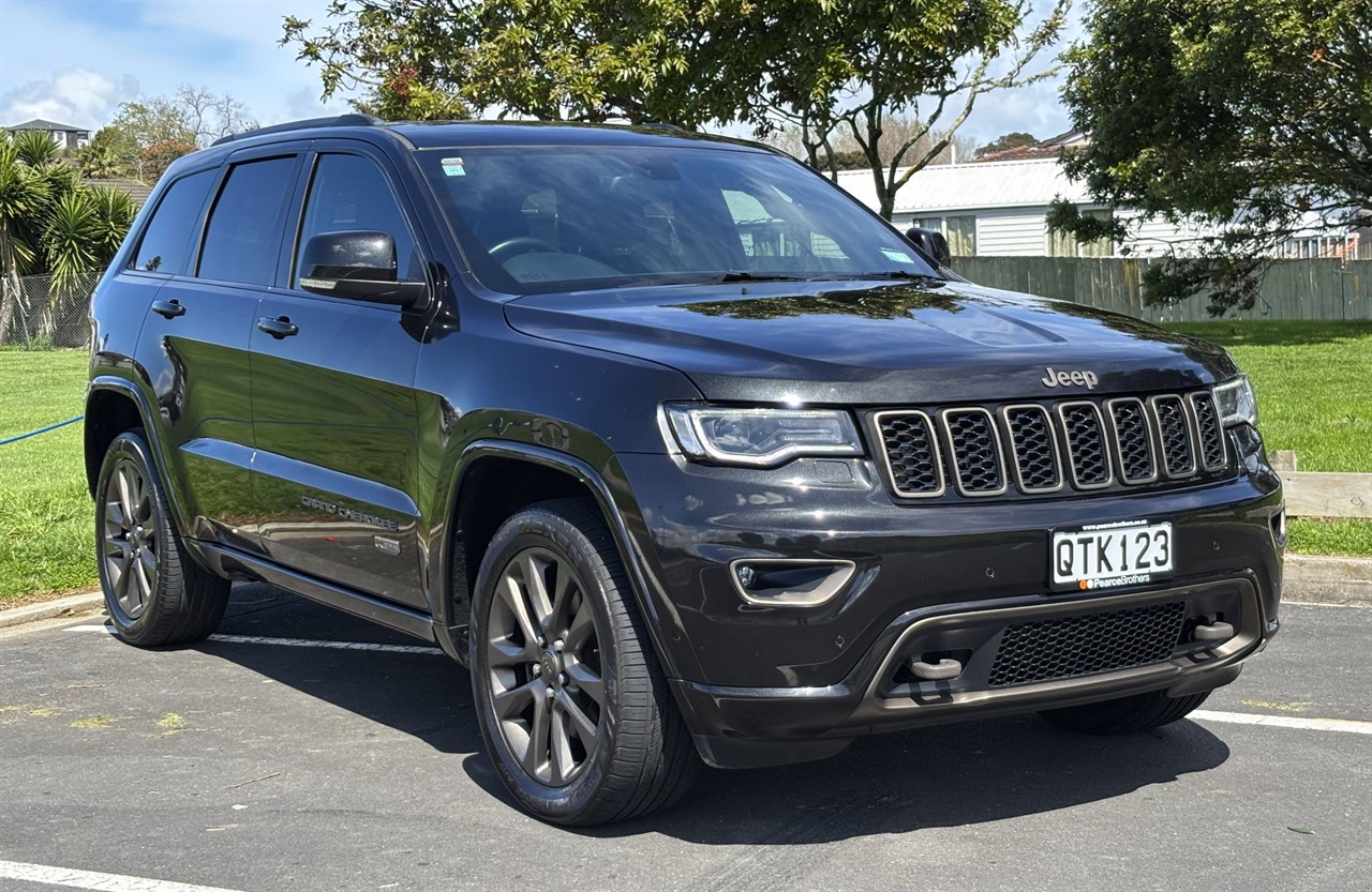 2016 Jeep GRAND CHEROKEE