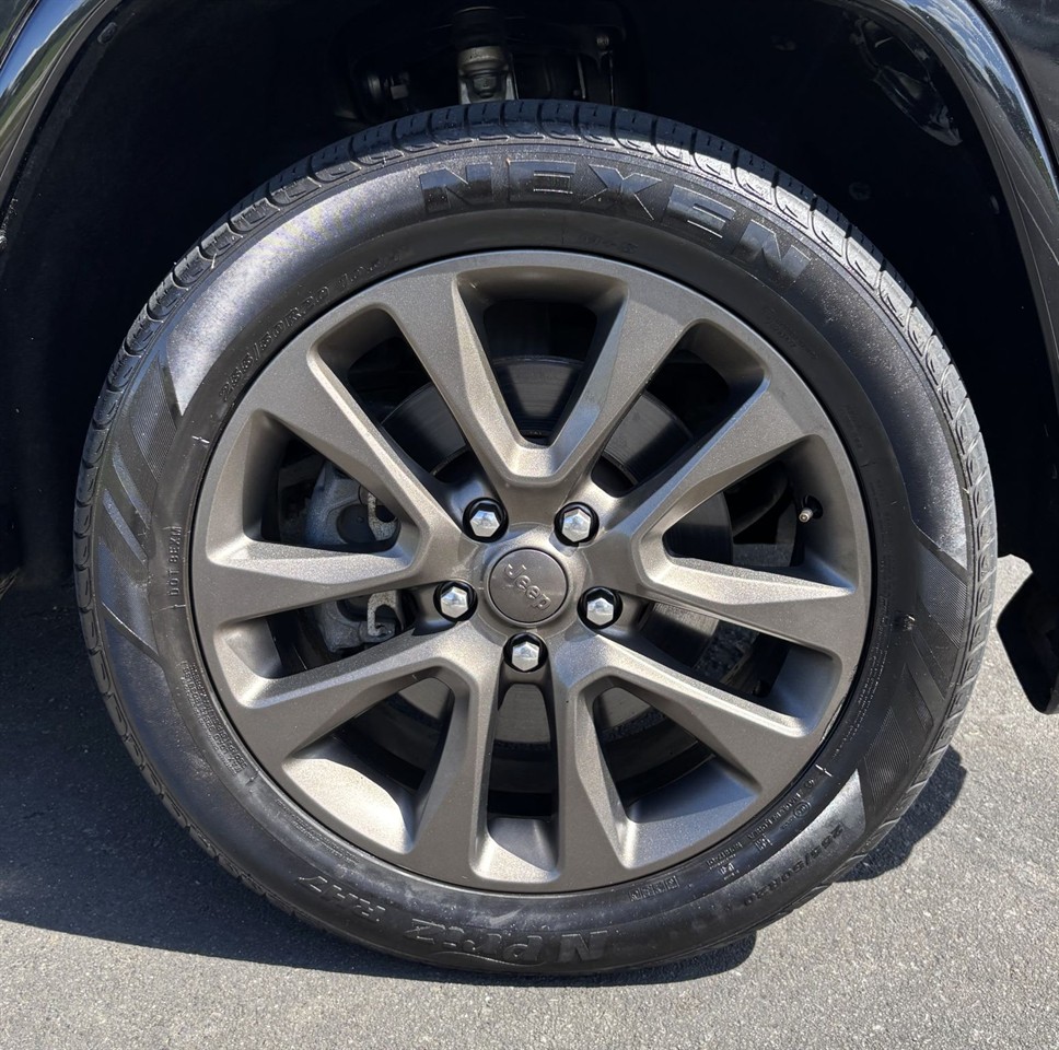 2016 Jeep GRAND CHEROKEE