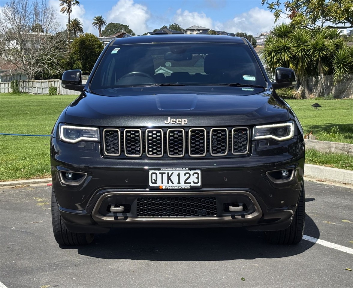 2016 Jeep GRAND CHEROKEE