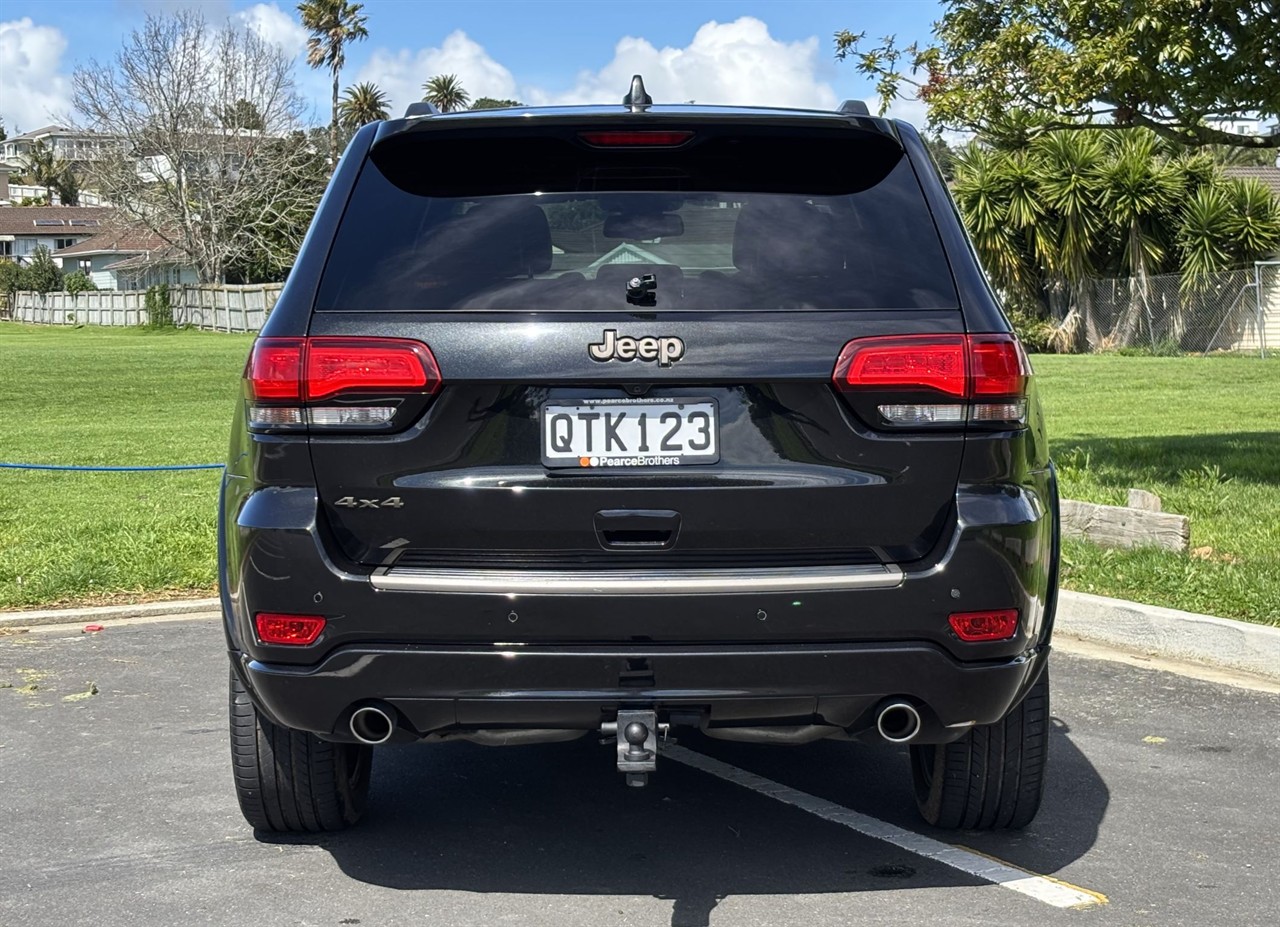 2016 Jeep GRAND CHEROKEE