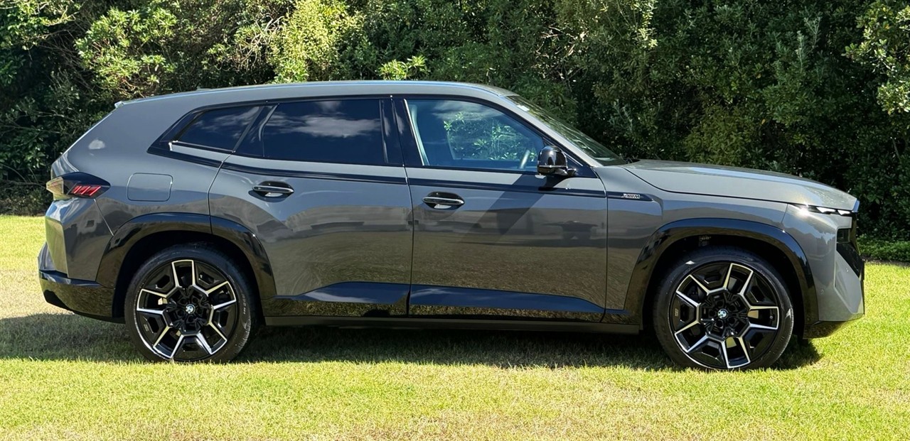 2023 BMW XM