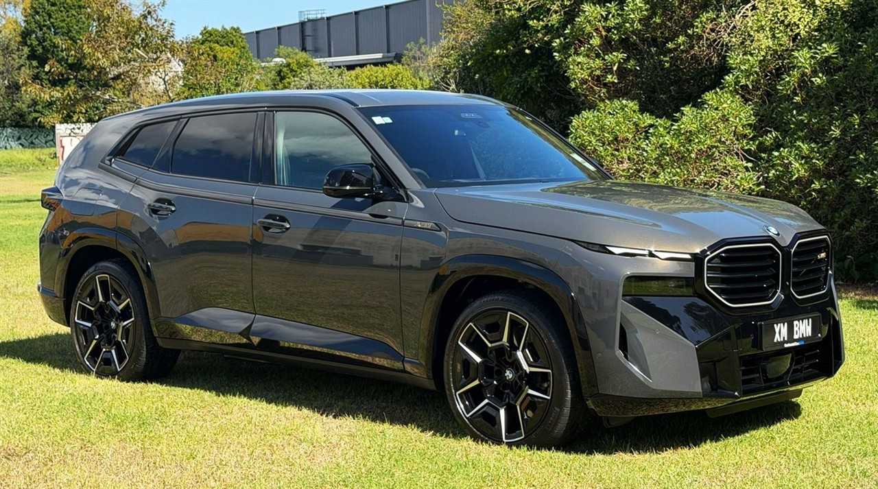 2023 BMW XM