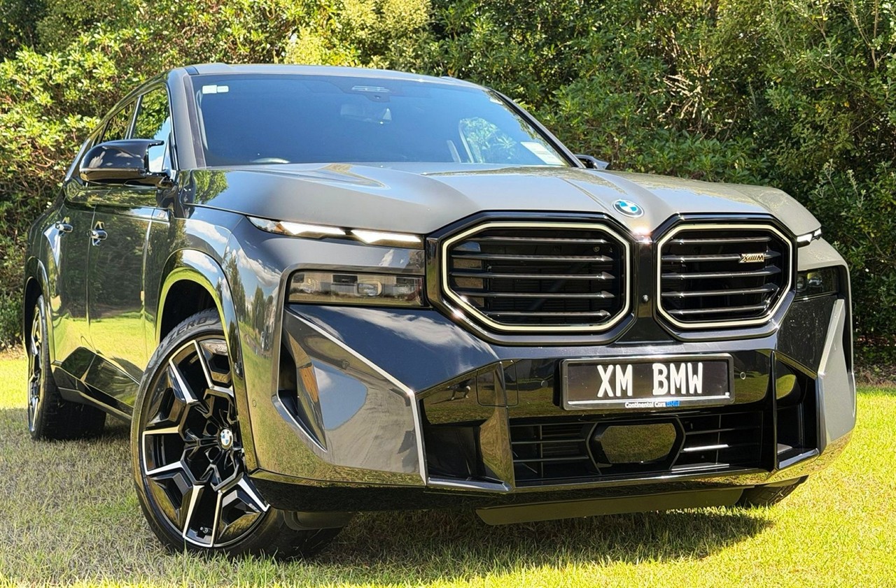 2023 BMW XM