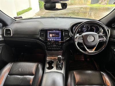 2020 Jeep GRAND CHEROKEE - Thumbnail