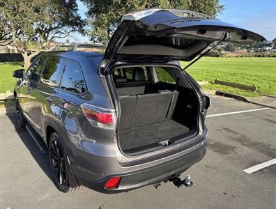 2014 Toyota Highlander - Thumbnail
