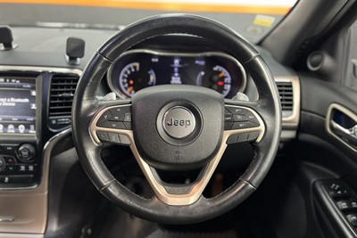 2016 Jeep Grand Cherokee - Thumbnail