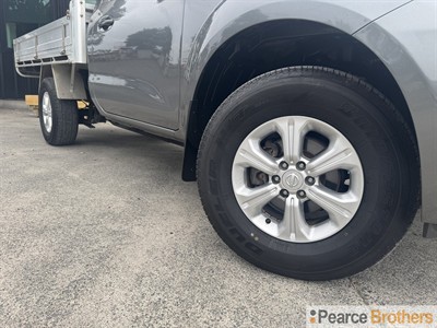 2022 Nissan Navara - Thumbnail