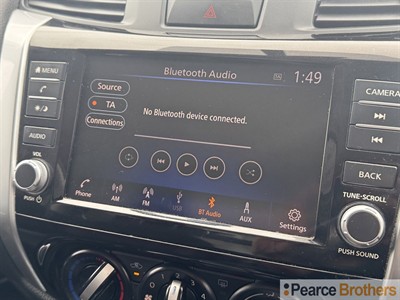 2022 Nissan Navara - Thumbnail
