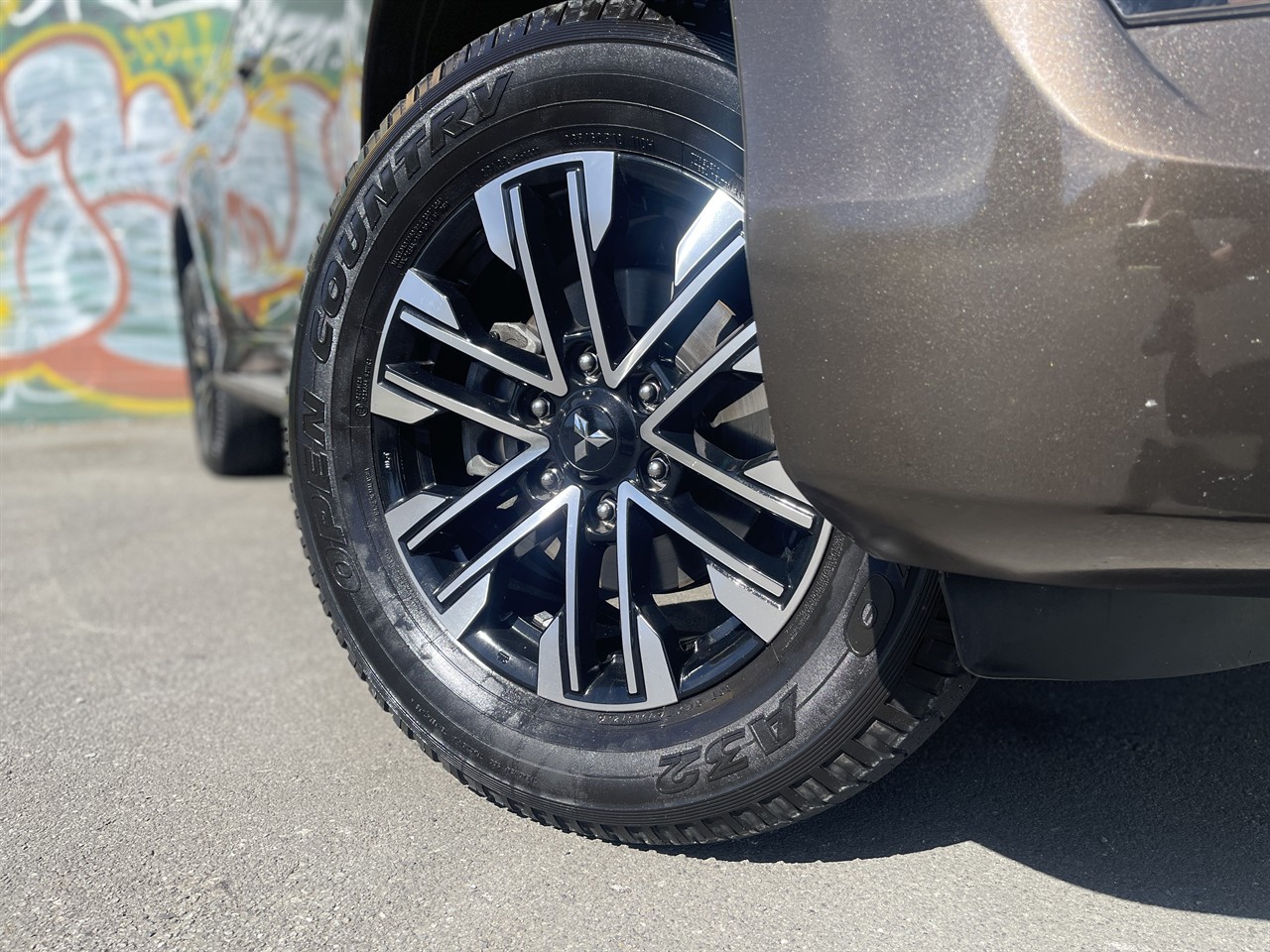 2020 Mitsubishi Pajero Sport