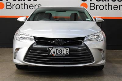 2017 Toyota Camry - Thumbnail